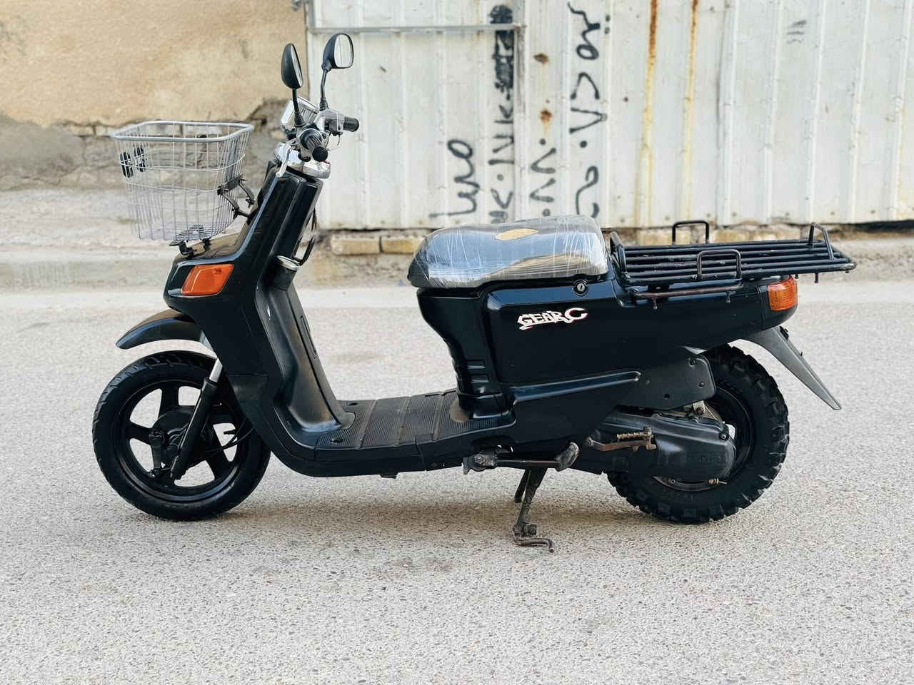 سلام عليكم دراجة بيكم يأباني جديدة برغي ما مفتوح بيهة سلف هندر اشاير جيب احسن فيتر يكلبهة دراجة مكفولة كفالة عامة سعر ٥٥٠ مكان بغداد هاتف ***********
