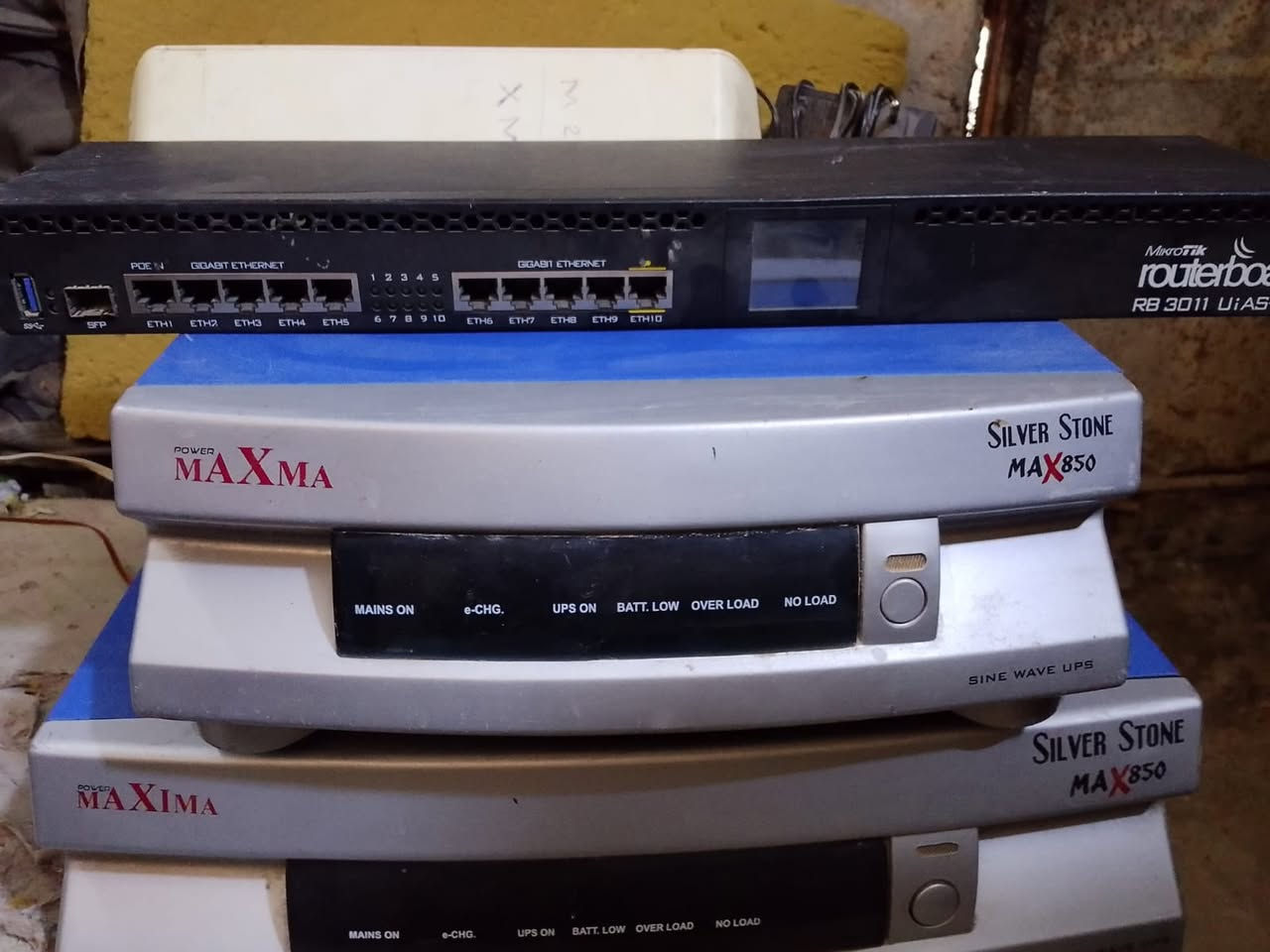 3011 مع المحولة 140 الف 

عاكسات مكزما سعر القطعة 85الف 

ام تو اكس ام 25 الف 

متوفر توصيل


**إذا كنت صاحب هذا الإعلان وتريد حذفه لأي سبب، رجاءا أرسل رسالة إلى الدعم الفني**