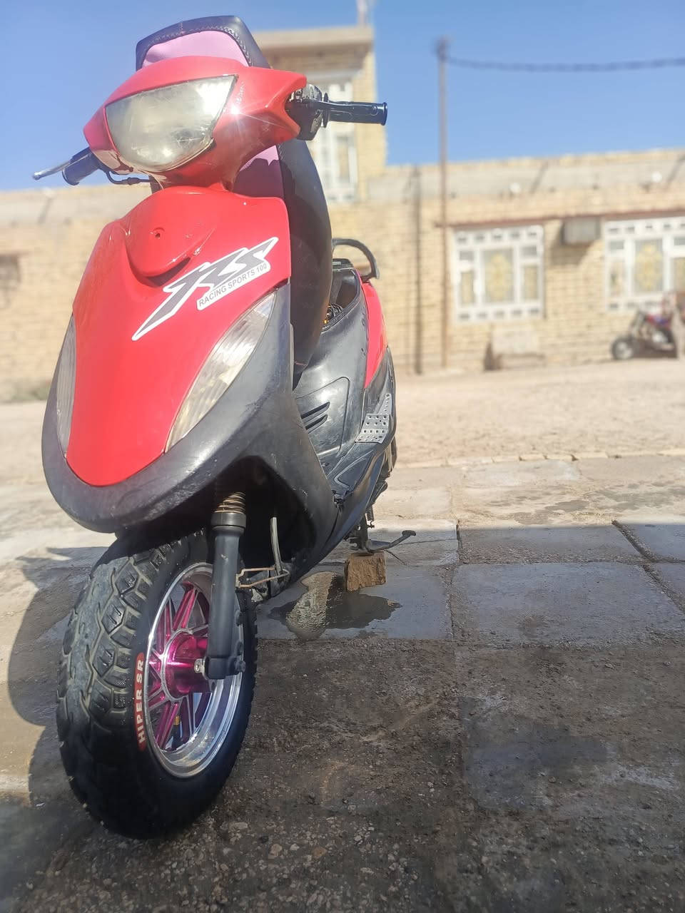 ماكس عدله بلاديه 49 اي نقص مابيها تعال افحص وين متريد سعر 750 وبيها مجال حك جيه مكان ناصريه سوق الشويخ للتواصل ***********
