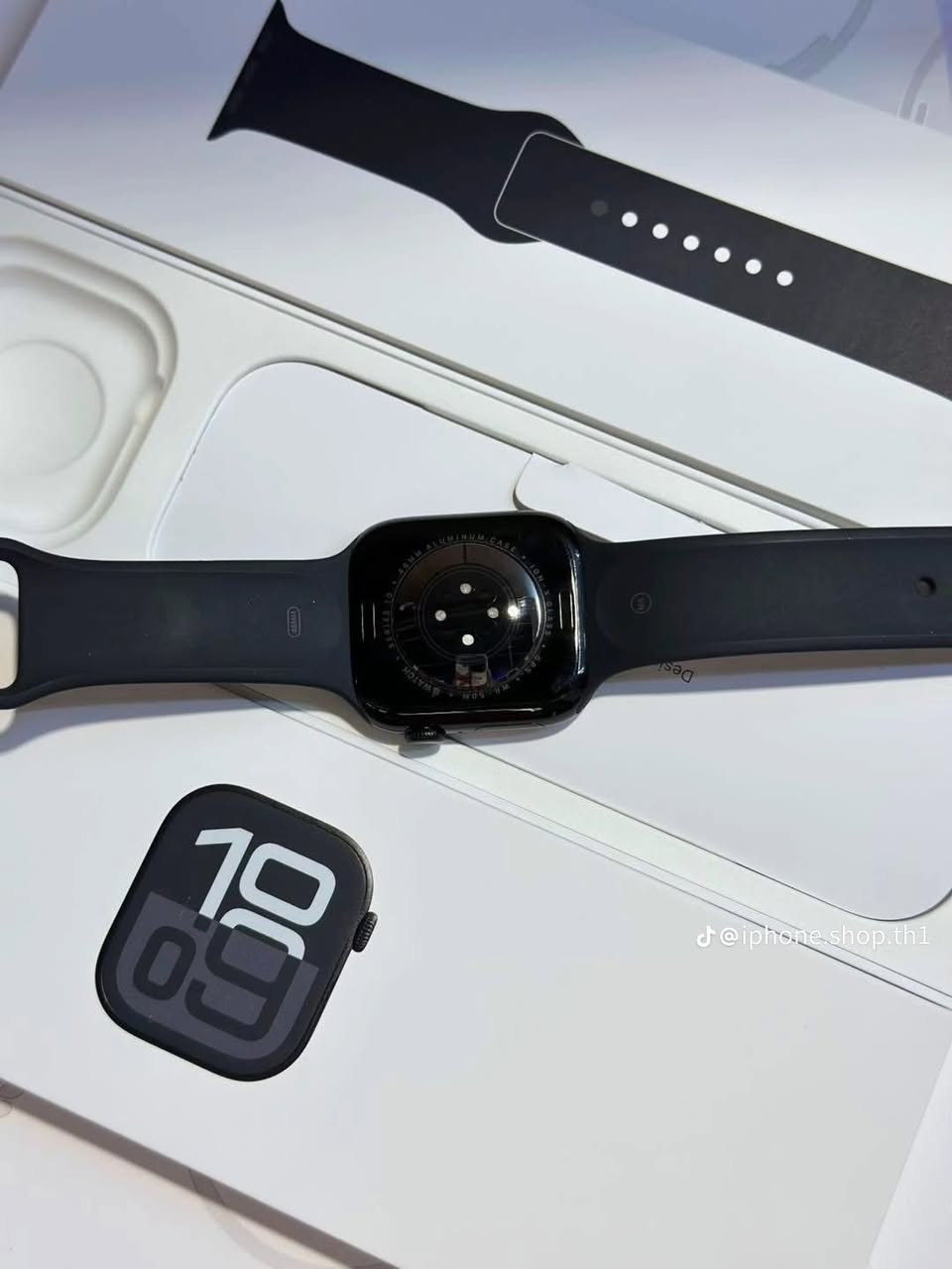 ساعة ابل جيل 10 حجم 45 نظافة 100‎%‎100 بطارية 100 لون اسود لامع 390


**إذا كنت صاحب هذا الإعلان وتريد حذفه لأي سبب، رجاءا أرسل رسالة إلى الدعم الفني**