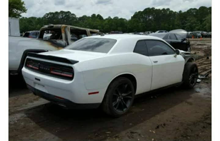 موديل 2018 العنوان السليمانيه حجم المحرك 6 سلندر السعر 155 وبيها مجال
ماشي 74 مايل 
*********** الاتصال على الواتساب او على الرقم
