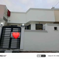 بيت على شارع المطار مقابيل ملحق القريه ماء وكهرباء واتبليط الحد باب بي...