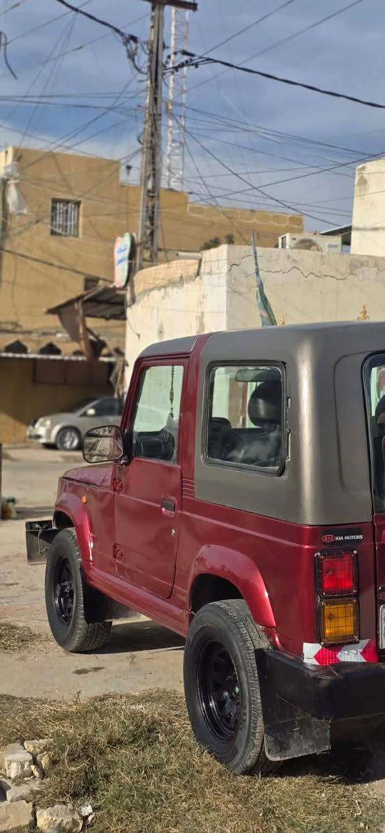 روسكتا اسيا 1995رقم قادسيه مشروع وطني محرك ونجي 6وتماتيك مكلف بنشر خوان تصال على رقم ***********
