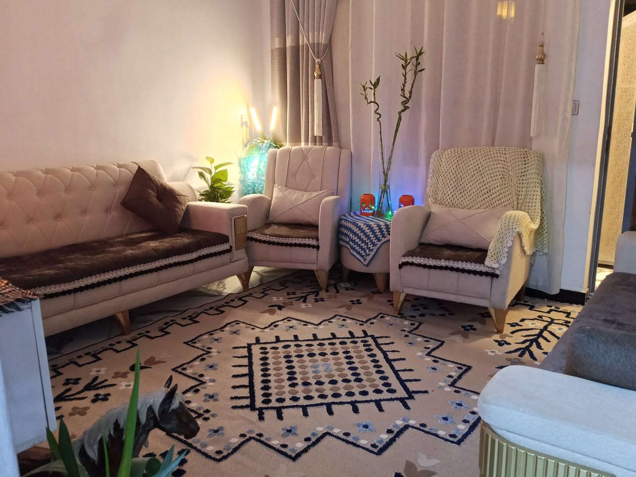 تخم موديل تركي تفصال شغل عراقي توصا 8 مقاعد جديد ممستخدم سبب لبيع صغر لمكان ***********
