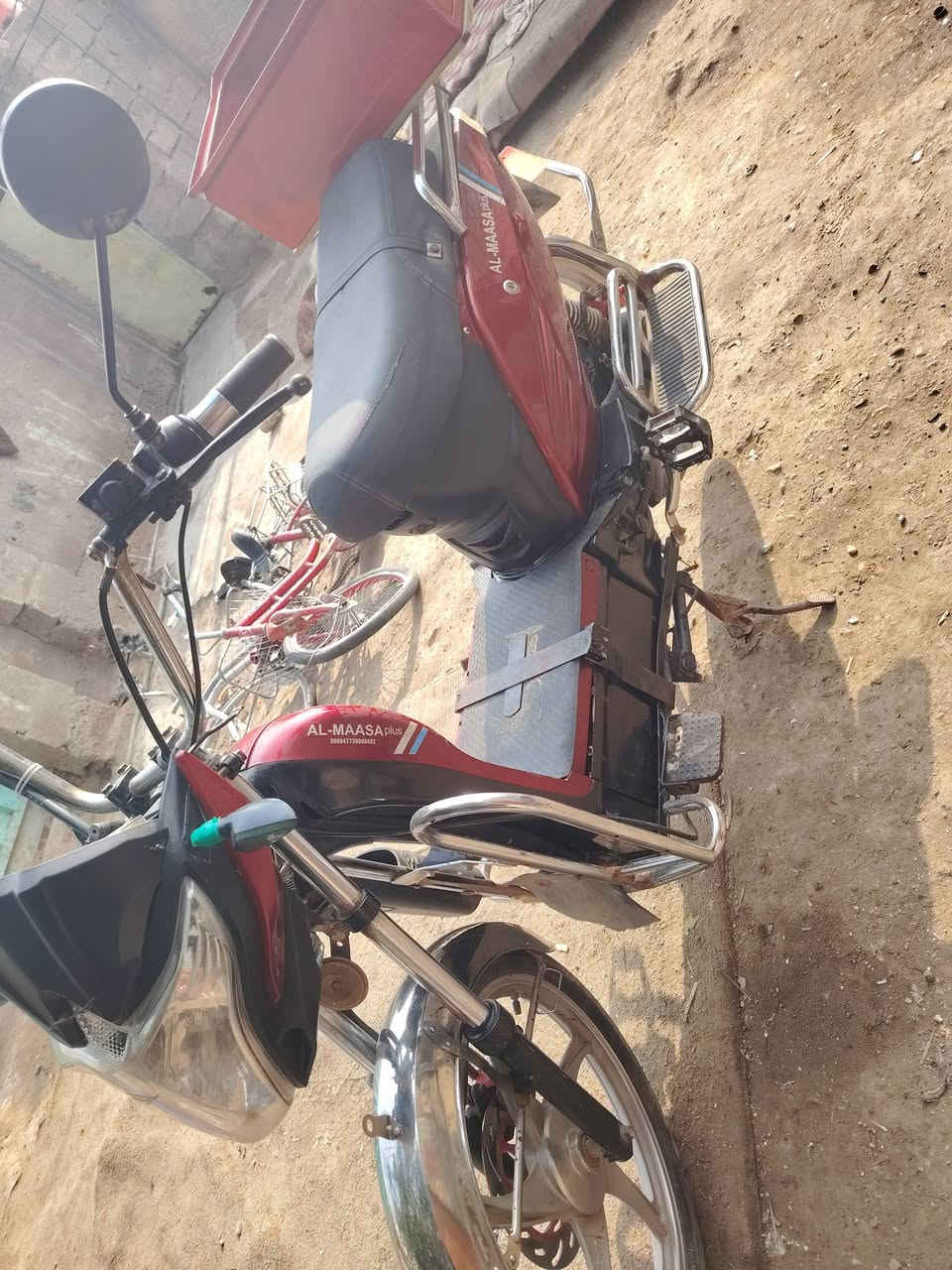 دراجه شحن هارلي للبيع
دراجه نضيفه
بطاريات ما فاحصهن بس افتر بيهن فلوجه وميخلص شحن
تأخذه عل فحص
سعره 350
مكان فلوجه يم جامع التقوى


**إذا كنت صاحب هذا الإعلان وتريد حذفه لأي سبب، رجاءا أرسل رسالة إلى الدعم الفني**