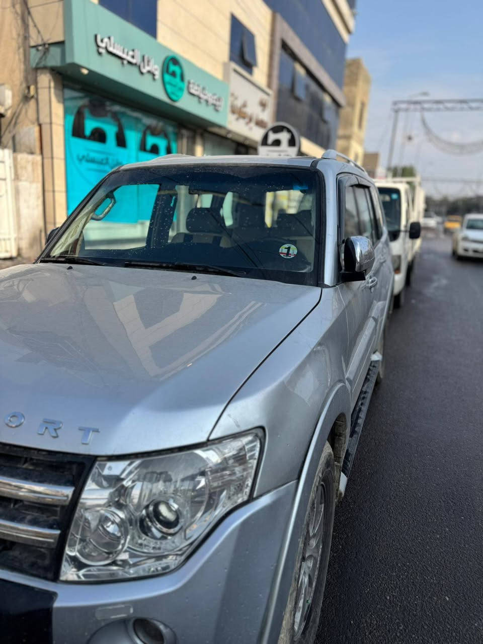 للبيع او المراوس ... 

سعرهة 115 ورقة وبيهة مجال بسيط 

***********

باجيرو موديل 2008 بغداد المحرك 3000 . ماشية 175 الف . اللون رصاصي .الرقم انكليزي حديث.  سنويه لل 2028 السيارة بأسمي تحويل على طول المواصفات . تحكم ستيرن . تبريد 3 قطع فول . شاشه لمس . كامرة خلفيه . حساس بگ . مرايات شفط . سلاد روف ( فتحه سقف بنوراما ) . مثبت سرعه كروز . ثلاجه بل فرس.7 راكب .انارة زنون عالي وناصي وبلوجكتر . تدفئه وتبريد بلمقاعد .كشنات كهرباء . جام كهربائي وجامه السايق اوتو . قفل الابواب والنوافذ تحكم جهة السايق . بلوجكتر ضبابي خلفي .الفئه GLS .
شاشات خلفيه بلمقاعد(مفصولات) 
.مانع تزحلق . فتح واقفال الابواب والمري شفط عن بعد . نضام ازاله الضباب اثناء المطر . مضخه ماء خلفيه . المكان بغداد .   السيارة مسويلها ادامه . محرك جاهز . مبدل بلكات ومنضف نوزلات . ودهنها لكي مولي الالماني . مبدل تخم تاير قبل شهر كير ومحرك وحداديه وكهربائيات جاهزة من كلشي خير من الله فقط باور ستيرن بيه صوت قليل تجفيته ٥٠ الف
