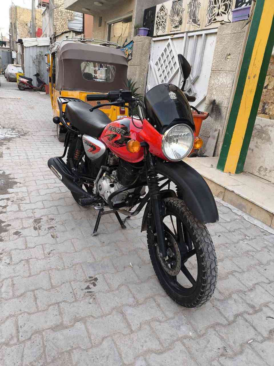 سلام عليكم بوكسر 2023 مرقم وكفاله عامة مكاني بغداد الحرية سعر 2300للتواصل ***********
