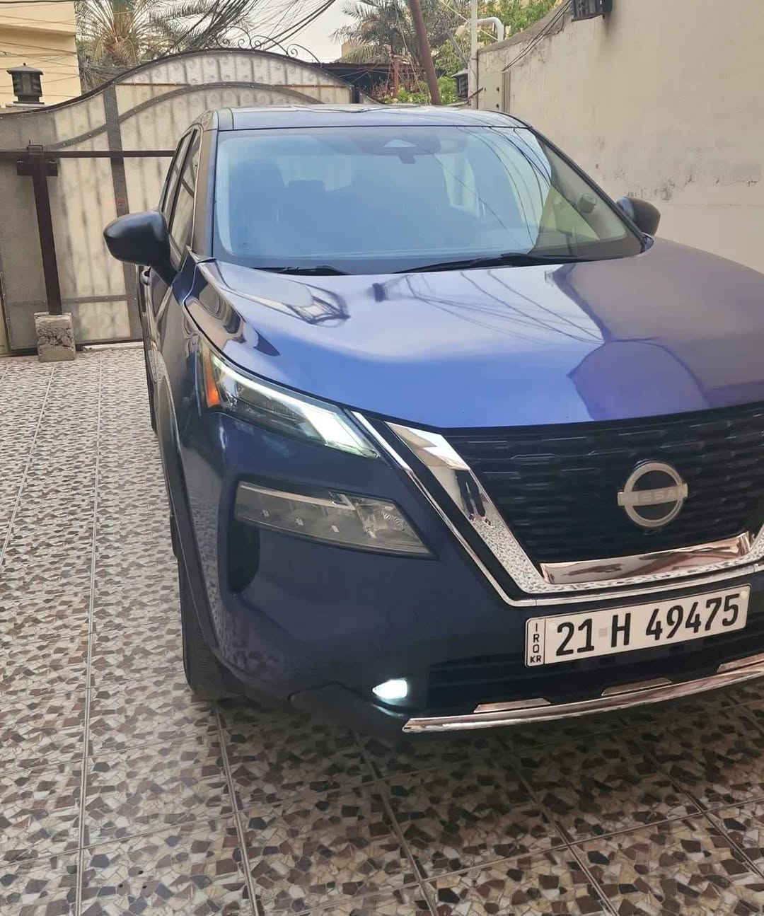 سلام عليكم
نيسان روج
موديل2023
لون جويتي
محرك1500 تيربو 
حادثخه بسيطه مقدمه البنيد فقط
كفاله من شاصي واللغد

السياره جديده ونضيفه نقص برغي مابيها 
رقم سليمانيه تحويل ثاني يوم
رقم  سنويه حديد
فحص وهزه جديد
معروفه مواصفاتها
السعر ١٥٨ وبيها مجال 
مكاني بغداد 
*********** بغداد, العراق
