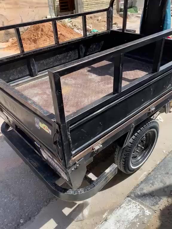 سلام عليكم ستوته امتي ار للبيع مديل الفين وعشرين شاصي مكفول محرك مكفول سعر مليون وتسعميه وبيها مجال قليل نجف***********
