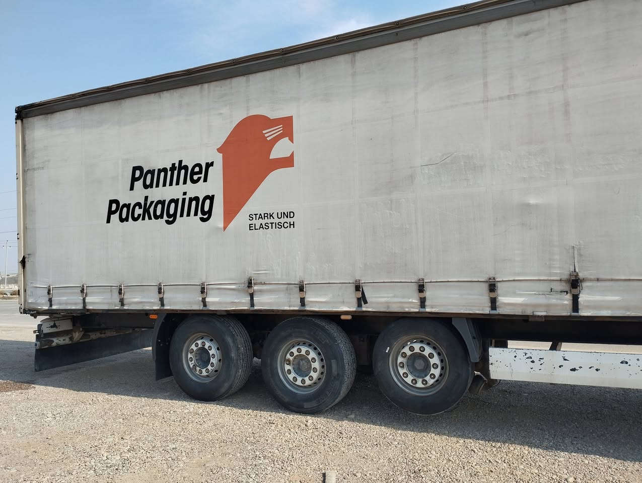 مان بريفان 2012 محرك 480 تك سوبر هاف رتايدر سبلت شغال تبريد محرك بالشرط  عربانه 2012 كرون دنكير مارسدس سياره فول السعر 315 بي مجال بسيط حك الجيه ***********
