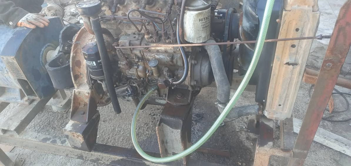 للبيع مولد ازوزه ٤ سلندر كوبلن توليد ٣٠kvمكان واسط العزيزيه تفاصيل اكثر ***********
