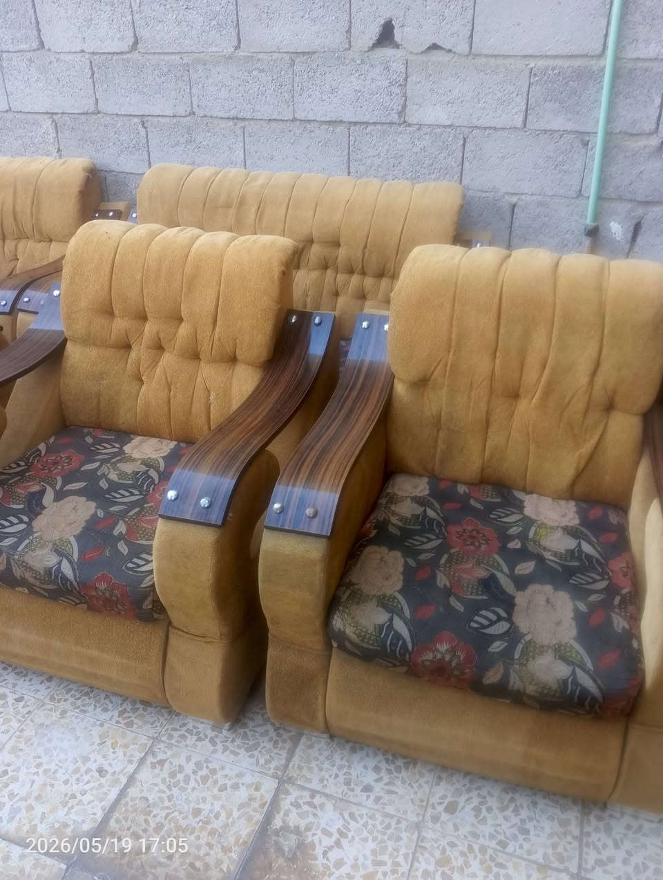 السلام عليكم تخم مستخدم يحتاج تصليح للبيع السعر 100 الف العنوان منطقة الحديد  ***********
