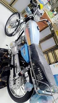 نامه امتياز اصلي موديل 2025 دراجه جديده بعدها بل جيس بعد احله من الصور...