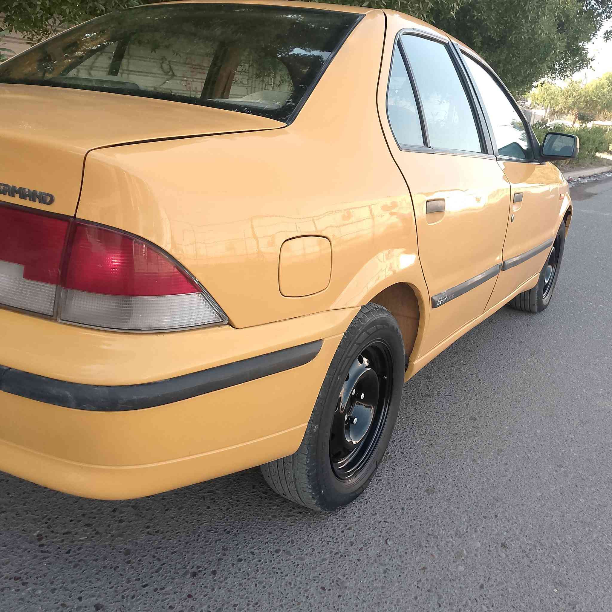 السلام عليكم سمند 2011سياره حلوة مكينه كير صدر جديد رقم انكليزي مكاني الإعلام السعر 39وبيها مجال ***********
