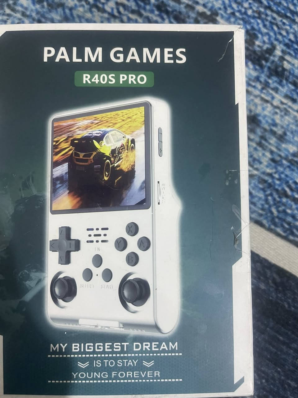 منشور متعدد القطع
داش كام عدد اثنين سعرهن 60 الف 
سماعة انكر سعرها 50 الف 
جهاز العاب سعره 30 الف 
سماعة جي لاب ب30 الف 
رقم الاعتماد ***********
او المراسلة ماسنجر
