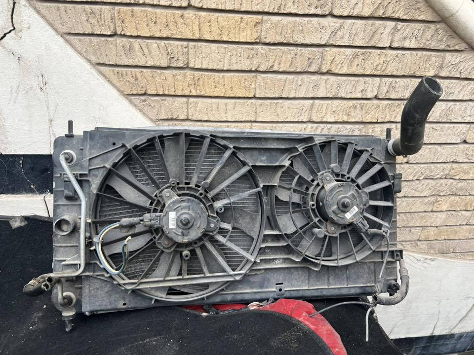 راديتر للبيع  ماليبو 2015
للستفسار:***********
