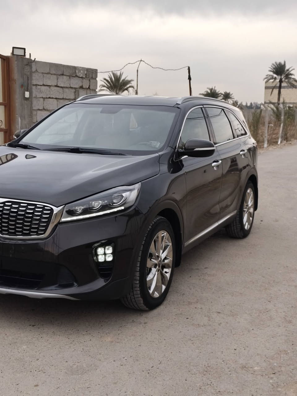 سورنتو موديل 20رقم بغداد شرط تحويل شركة دوليه كشنين كهرباء صندوك كهرباء بردات خلفيه مكينه 6سلندر حساسات أمامي أمامي خلفي لفكيشن قماره حديد ماشيه ١٢١ مكفولة من صبغ وتبديل بيها شبر بارد بالباب خلف صدر 
مكينه كير صدر تبريد تخم تاير على وضع شركه 
العنوان بغداد. الدوره شارع 60 قرب مطعم علوش 
السعر مطلوب ٢٣٥ بيها مجال قليل 
***********
