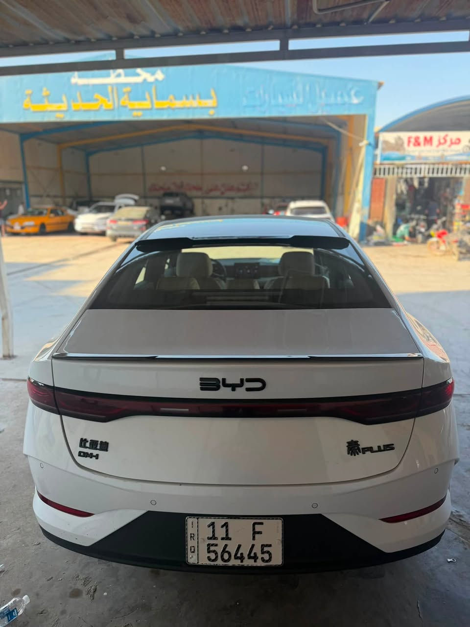 السلام عليكم
بي واي دي جن بلاص 
موديل 2025 
زيرو ماشية 1000
مرقم بغداد 
ويل كروم وداخل ابيض 
السيارة بيهة بي دي ار على كد اصبع 
السيارة بيهة كل الكماليات الخارجية 
سعرها 19200 وبيها مجال 
***********
مكاني بغداد

