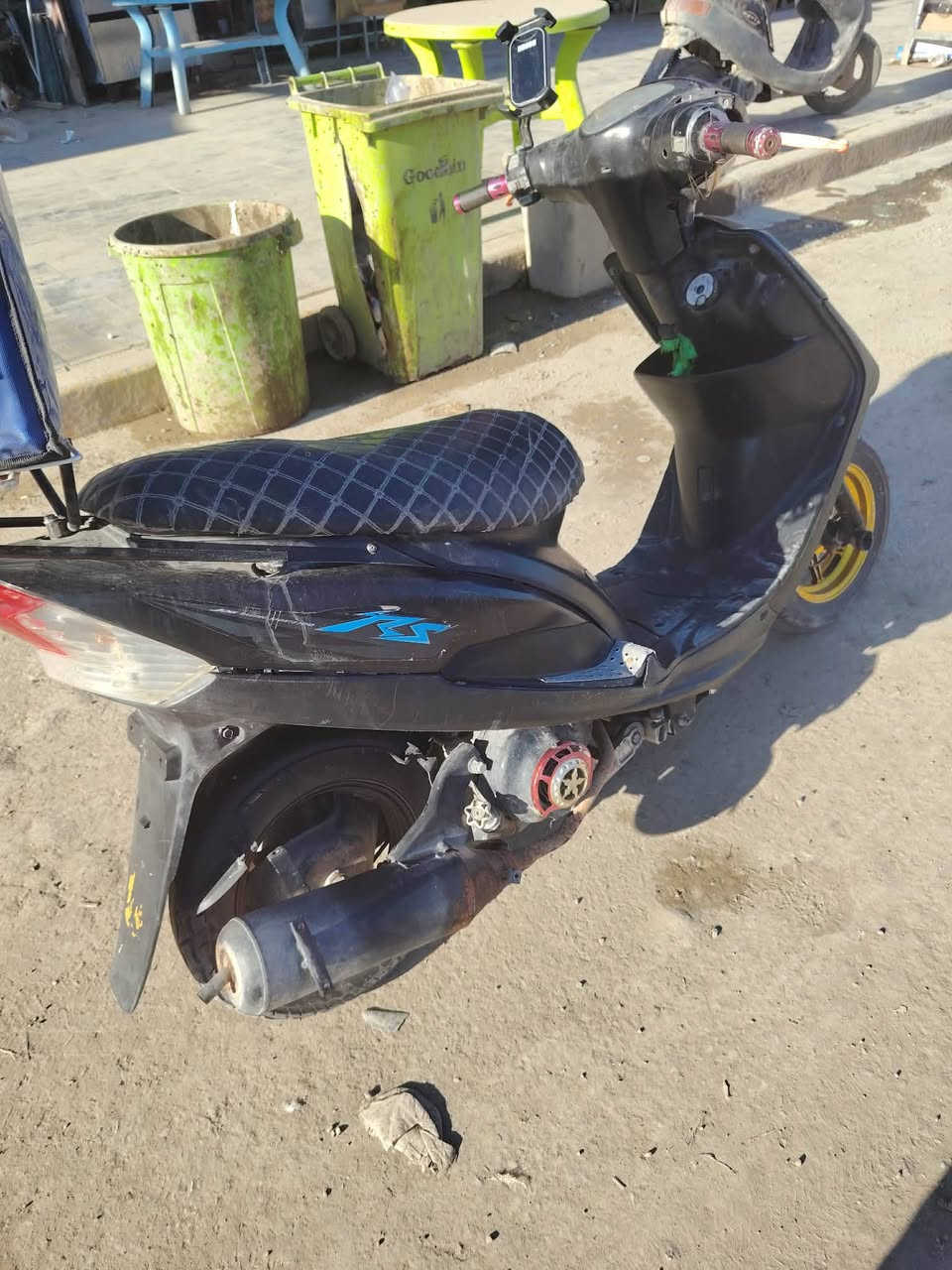 للبيع
***********
