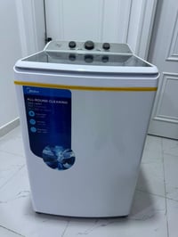 غسالة • ١٧ كيلو • تغسل فرشات