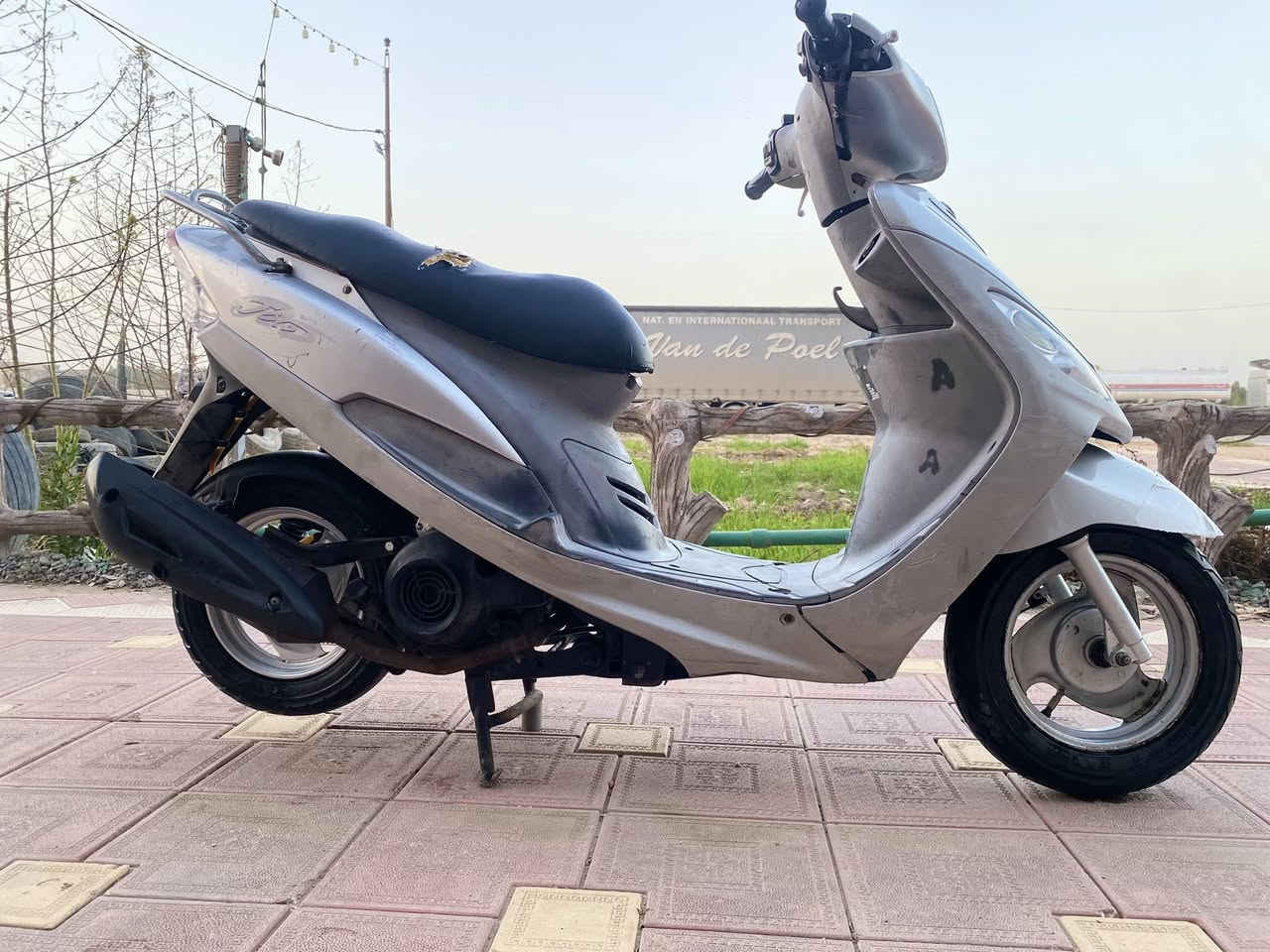 السلام عليكم
ماكس منغولي للبيع 
مكينه بلاديه49
مكينه خير من الله 
السعر600وبيه مجال بسيط
مكاني بابل ناحية النيل
للستفسار***********
