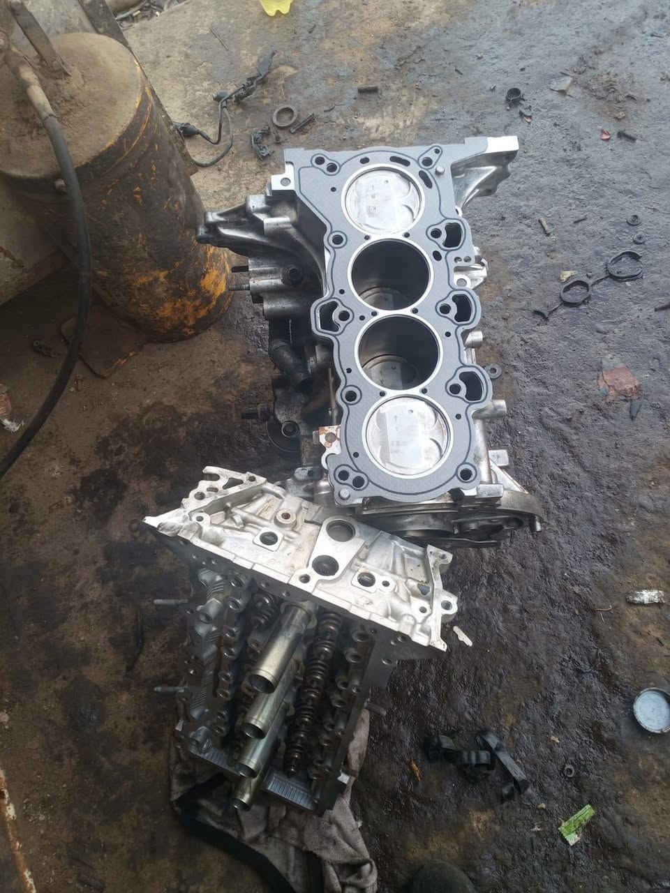 فيترية سيد مرتضى
لتجفيت كافة أنواع السيارات 
بانزيخانة الشموس مجاور العيساوي ابو سيراميك
***********
تم تبديل كازكت مع كص الكور والسلندر وتبديل تخم براص بيرن بكن وتخم وأشر وغسل سياره النترا 2017امريكي
