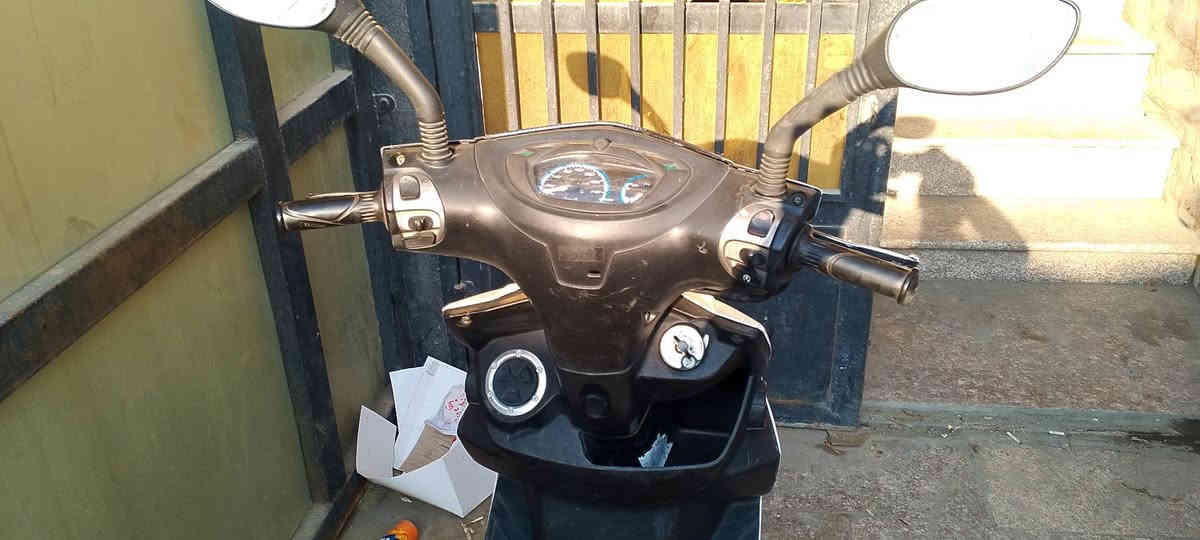 جي تر ار للبيع دراجه مكفوله كفاله عامه صال يومين من نزلت من. رمبه. سعر دراجه مليون 250 وبيه مجال.. بياع شراي لا تخابرني. ***********رقمي
