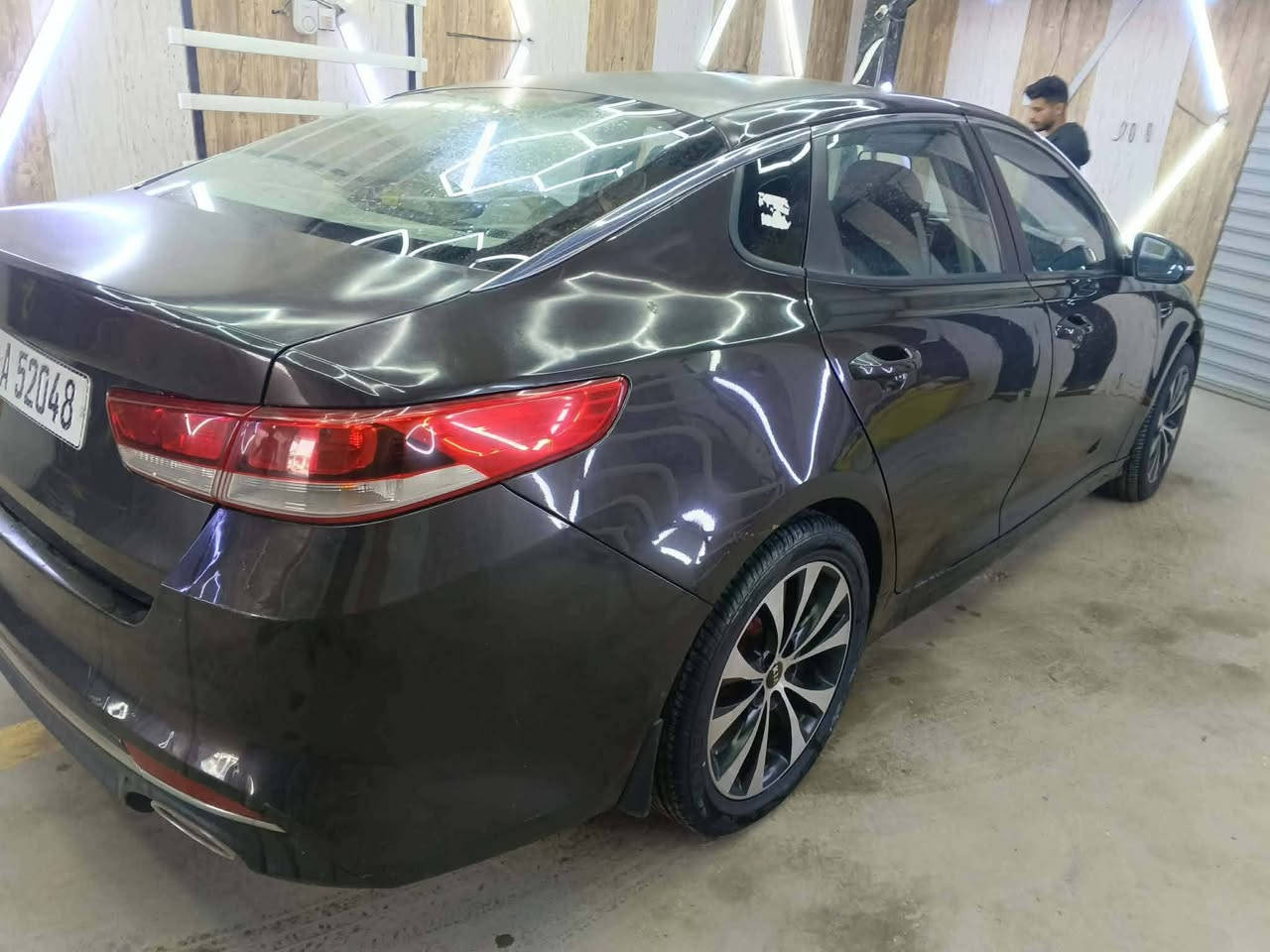 سلام عليكم
السونار مرفق مع الصور شوف السونار يله تخابر

اوبتيما 2017 خليجي

تخم تاير جديد ويل رياضي تخم

حداديه جديده

محرك جديد مكفول من فتح أو بخار

رقم قادسيه انكليزي بسمي مشروع وطني

تبريد تدفئه مع السويج ثلج

شاشه اندرويد جديده وكامره دواره

دواخل بيجي بلادي

السياره جديده وجاهزه ومامتعوبه ابد

مكان ديوانيه قضاء الشاميه

سعرها 130 ومجال بسيط للشراي 

***********

***********

رجائا بس الشراي يتصل الله يحفظكم
