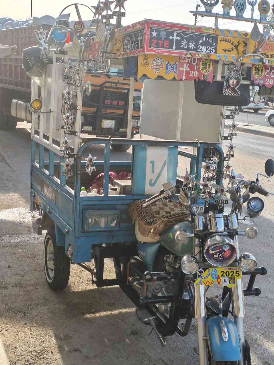 عمي السلام عليكم ستوته للبيع 2007 رقم انجليزي فارغه***********
