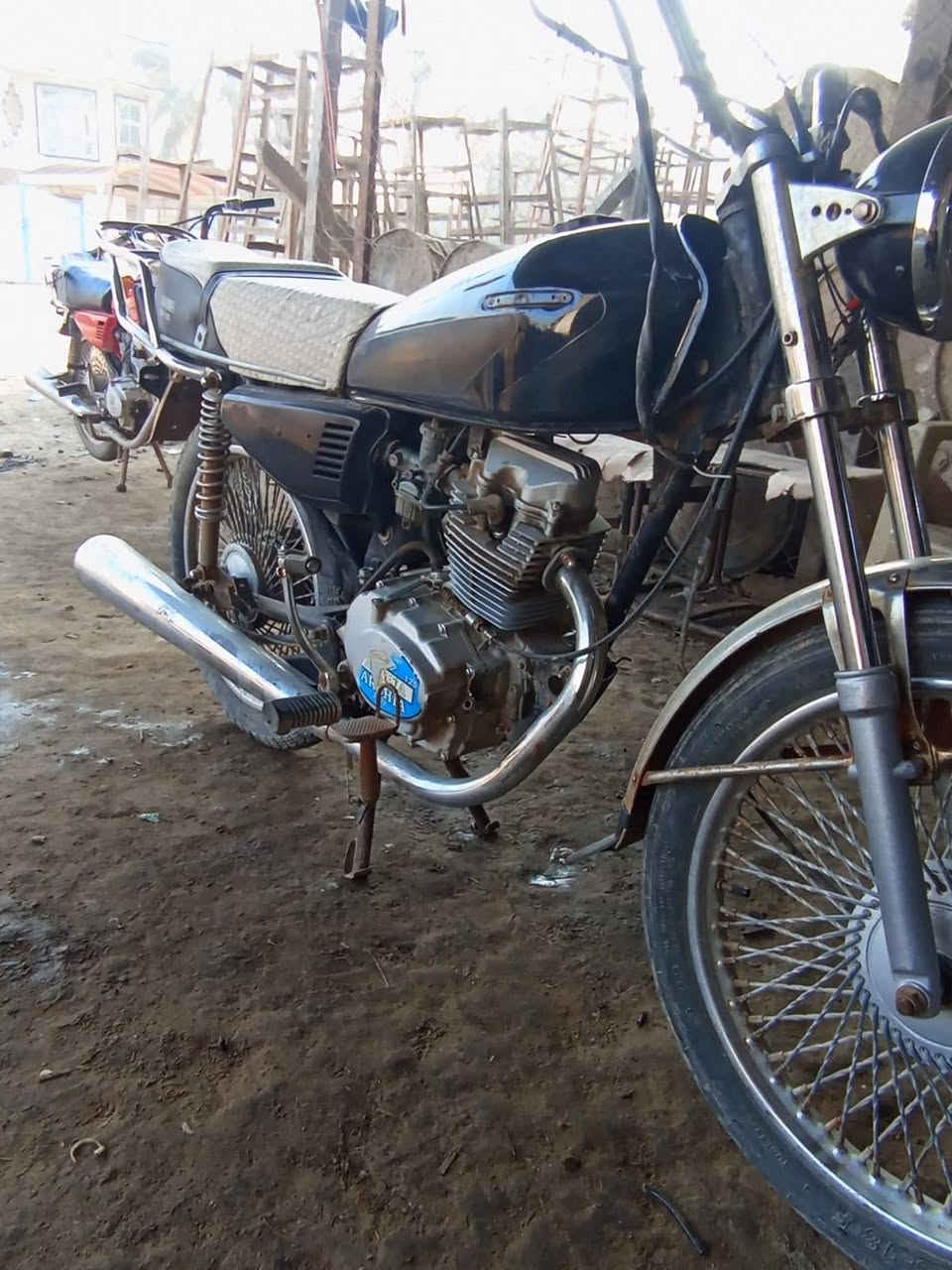 سلام عليكم دراجه ارشه للبيع موديل 18 اوراق أصولي دراجه كله شغاله كهرباءيات محرك ناعم خير من الله مال ولد صاحبي مكلف بل نشر  الاستفسار عله هاذه لرقم ‏‪0780 802 4222‬‏
