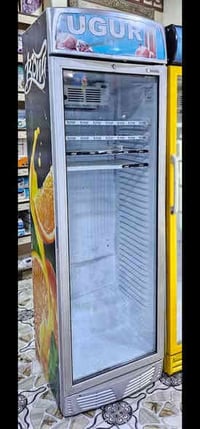 عارضات أسواق • عدد ٣ • كربلاء