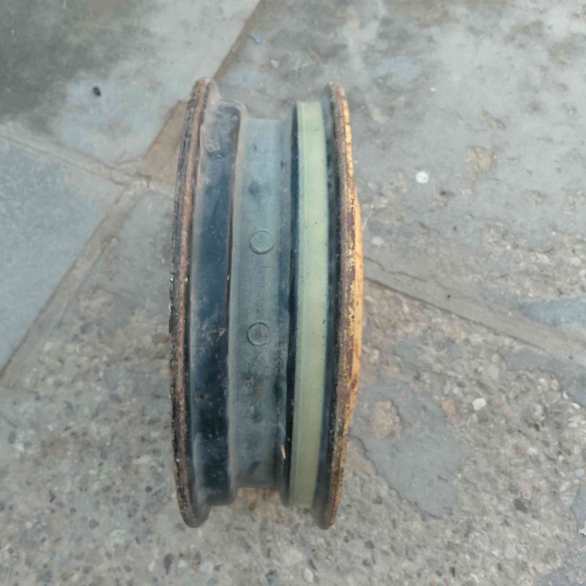 السلام عليكم ويل للبيع السعر 25 وبي مجال مكان ديوانيه قضاء المهناويه هذا رقمي‏‏‪***********‬‏
