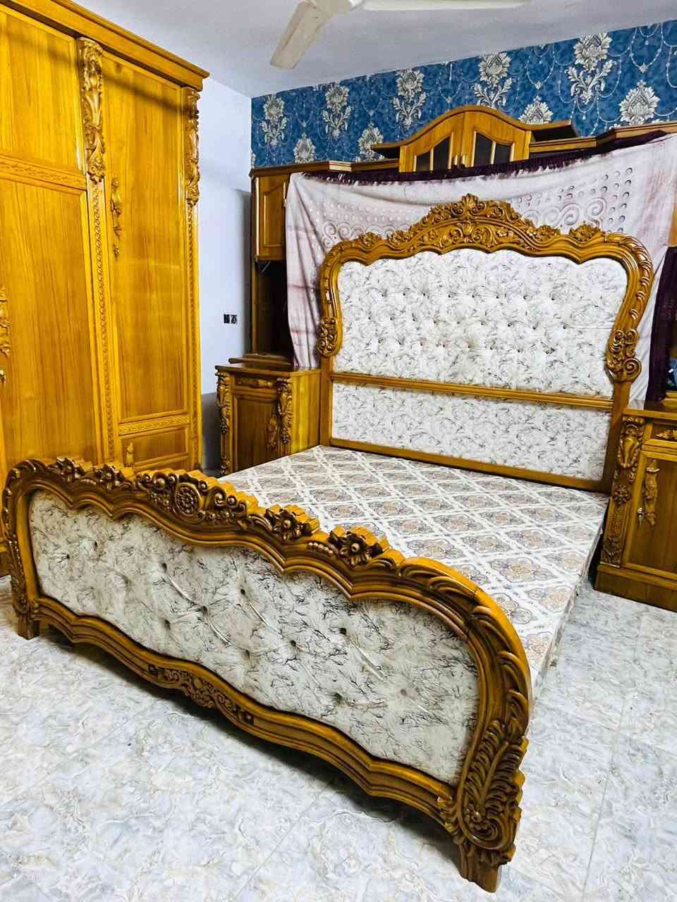 غرفه طابقين داخل خارج صاج تسكام السعر مليون و٦٠٠ بيها مجال العنوان بابل طريق السريع قرب محطة انوار بابل الشوملي


**إذا كنت صاحب هذا الإعلان وتريد حذفه لأي سبب، رجاءا أرسل رسالة إلى الدعم الفني**