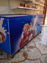 عارضه بطحيه • مستعملة ٣ شهور • مترين وربع