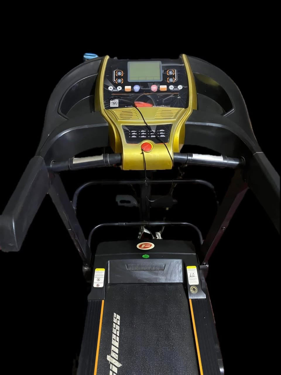 جهاز جري جديد استخدام قليل مع رجاج تكسير شحوم يحمل 110K سعره 250 الف مكاني بغداد للتواصل مراسلتي على الخاص


**إذا كنت صاحب هذا الإعلان وتريد حذفه لأي سبب، رجاءا أرسل رسالة إلى الدعم الفني**