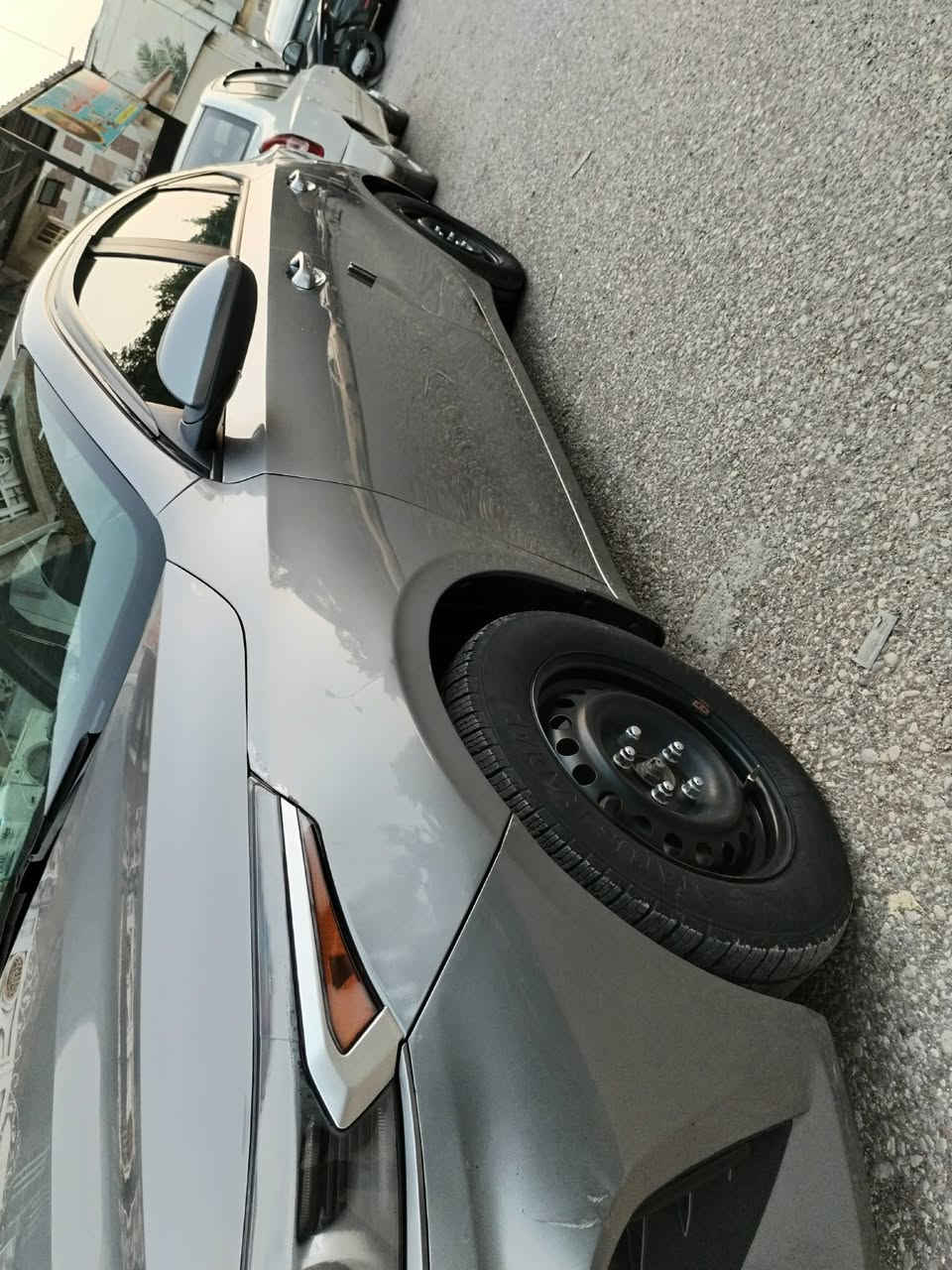 للبيع كيا فورتي (KIA FORTE)
سيارة نظيفة وجاهزة للاستخدام
🔹 الموديل: كيا فورتي
🔹 اللون: رمادي ميتاليك
🔹 القير: أوتوماتيك
🔹 المحرك: 4 سلندر
🔹 الوقود: بنزين
🔹 الدفع: أمامي
🔹 الصرفية: اقتصادية
🔹 الداخلية: نظيفة ومرتبة
🔹 التكييف: بارد ❄️
🔹 شاشة + بلوتوث + USB
🔹 ABS مانع انغلاق
🔹 وسائد هوائية
🔹 سنسرات
🔹 الإطارات: بحالة زينة
🔹 السيارة ما تحتاج شي

💰 السعر: 140
📞 للاستفسار: ***********
