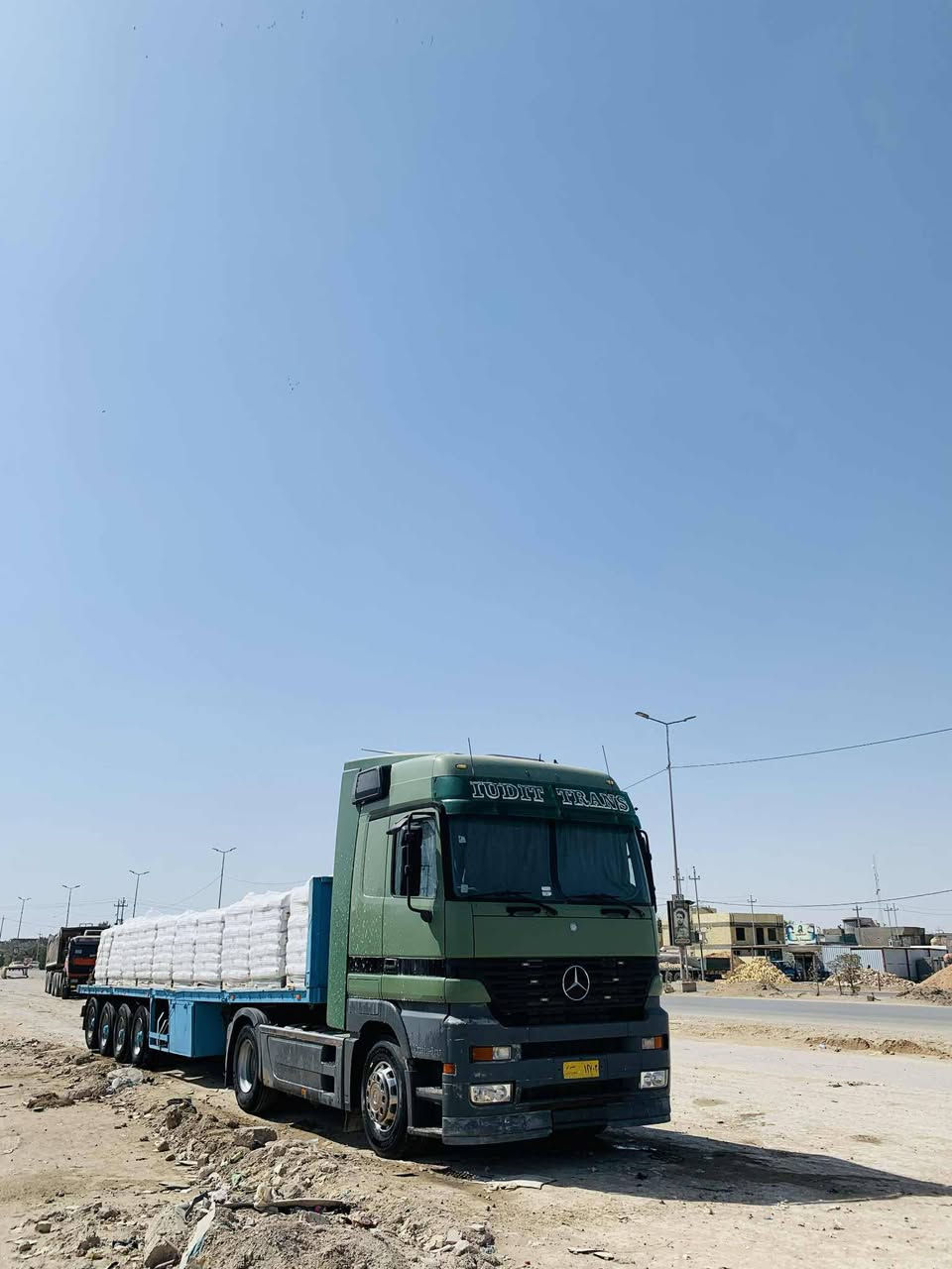 السلام عليكم اكتروز للبيع موديل ٢٠٠٣ صلاح الدين بدون ضباره سياره مكفولة كفاله عامه جاهزه تخم تاير مكينه كير شاصي كفاله مكان بابل مسيب فقط رأس ***********
