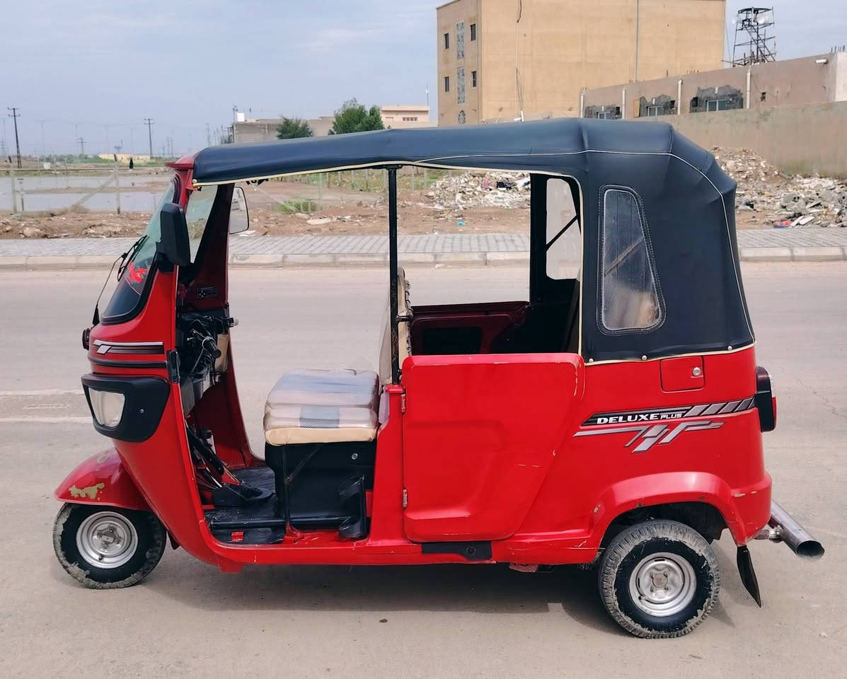 سلام عليكم بيع مستعجل تكتك2022زيرو مكفوله كافاله عامه رقم وسنويه والوحه نكليزي تخم تاير مكينه كفاله وكشر شرط تاخذ كفاله المكان واسط قضاء الحي رقم الهاتف ***********
