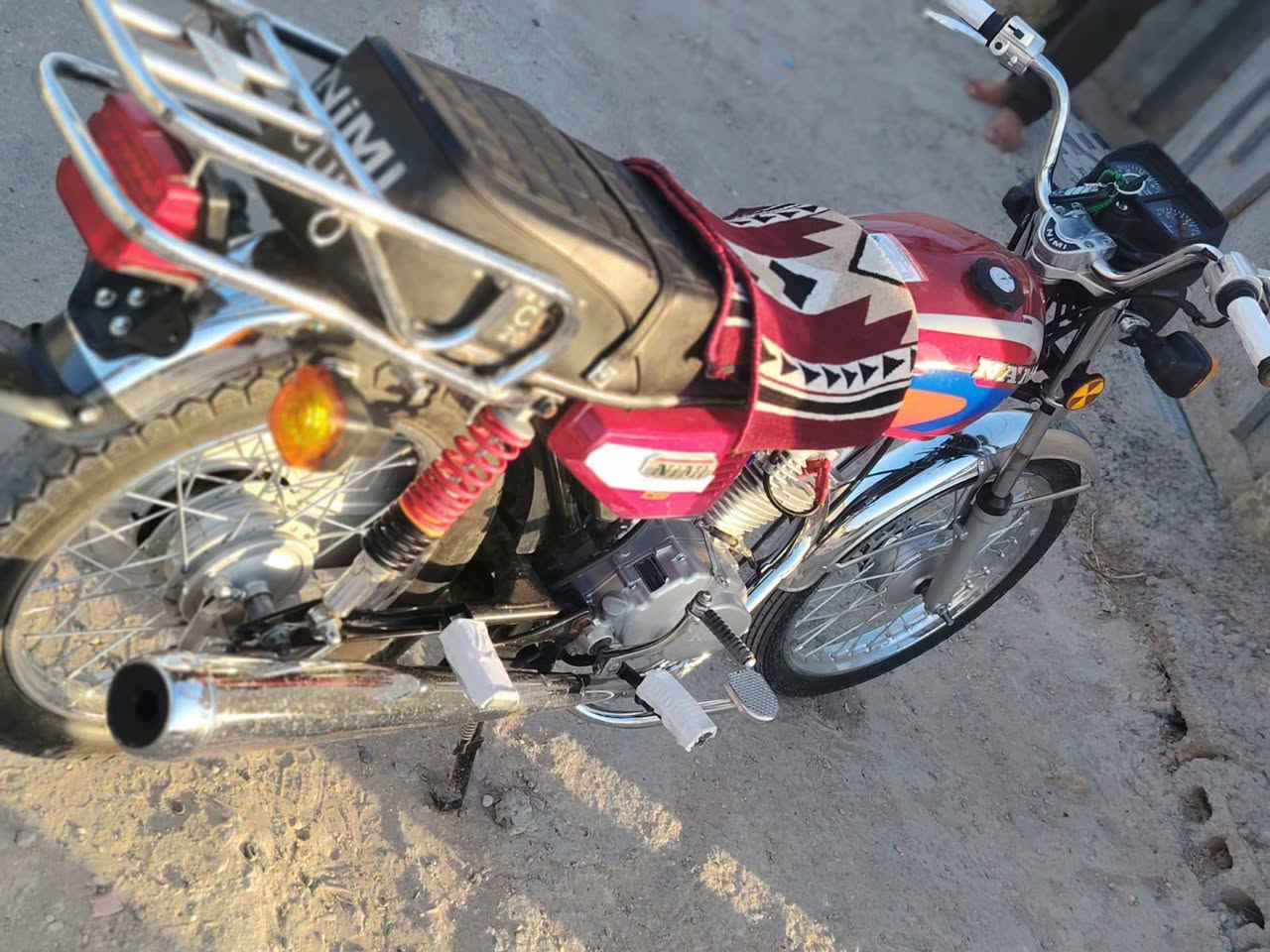 سلام عليكم نامه موديل 26 كفاله عامه لون ماروني مكينه سبانه مامدود عليه دراجه ماناقصه اي شي شوفت عينك بيع 660 وبيه مجال واذا اكو مراوس حسب القناعه ب 25 او 26 ماكو مشكله عنوان بابل جبله رقمي ***********

