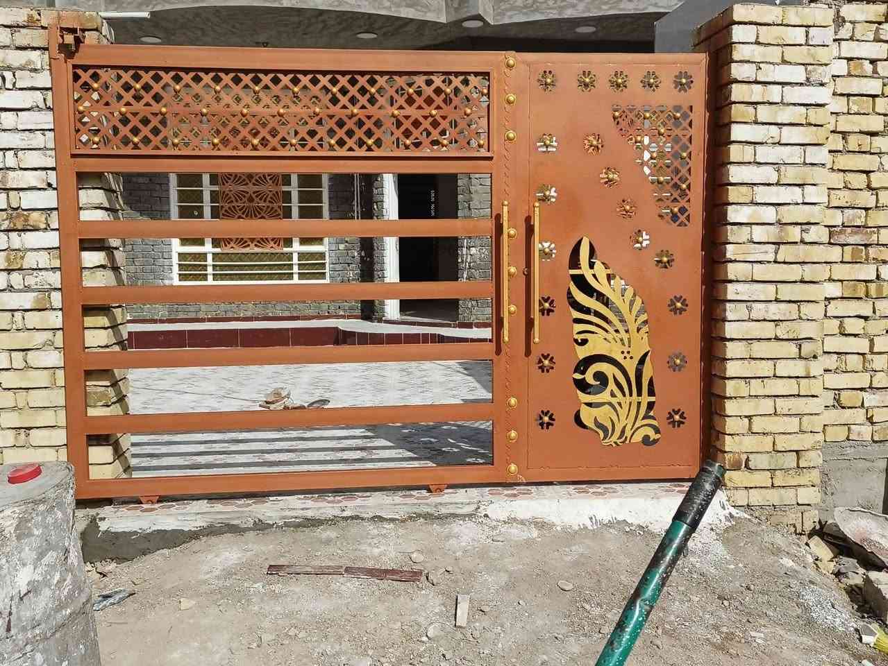 ا
السلام عليكم صباغ أبواب وشبابيك 

***********
