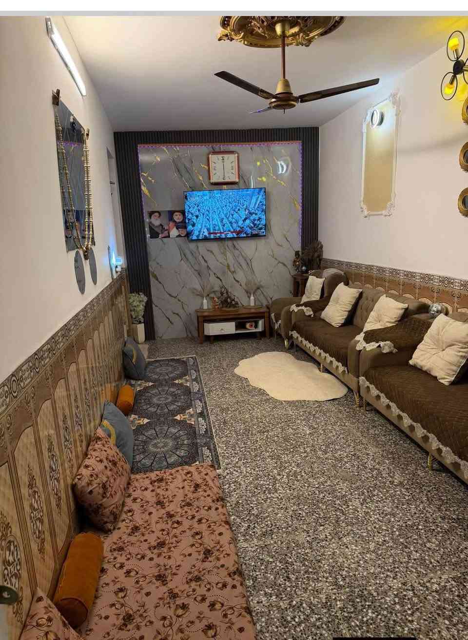 بيت 100مترللبيع بناء جديد السكلات ال12شارع قلعه باريس للاستفسار***********
