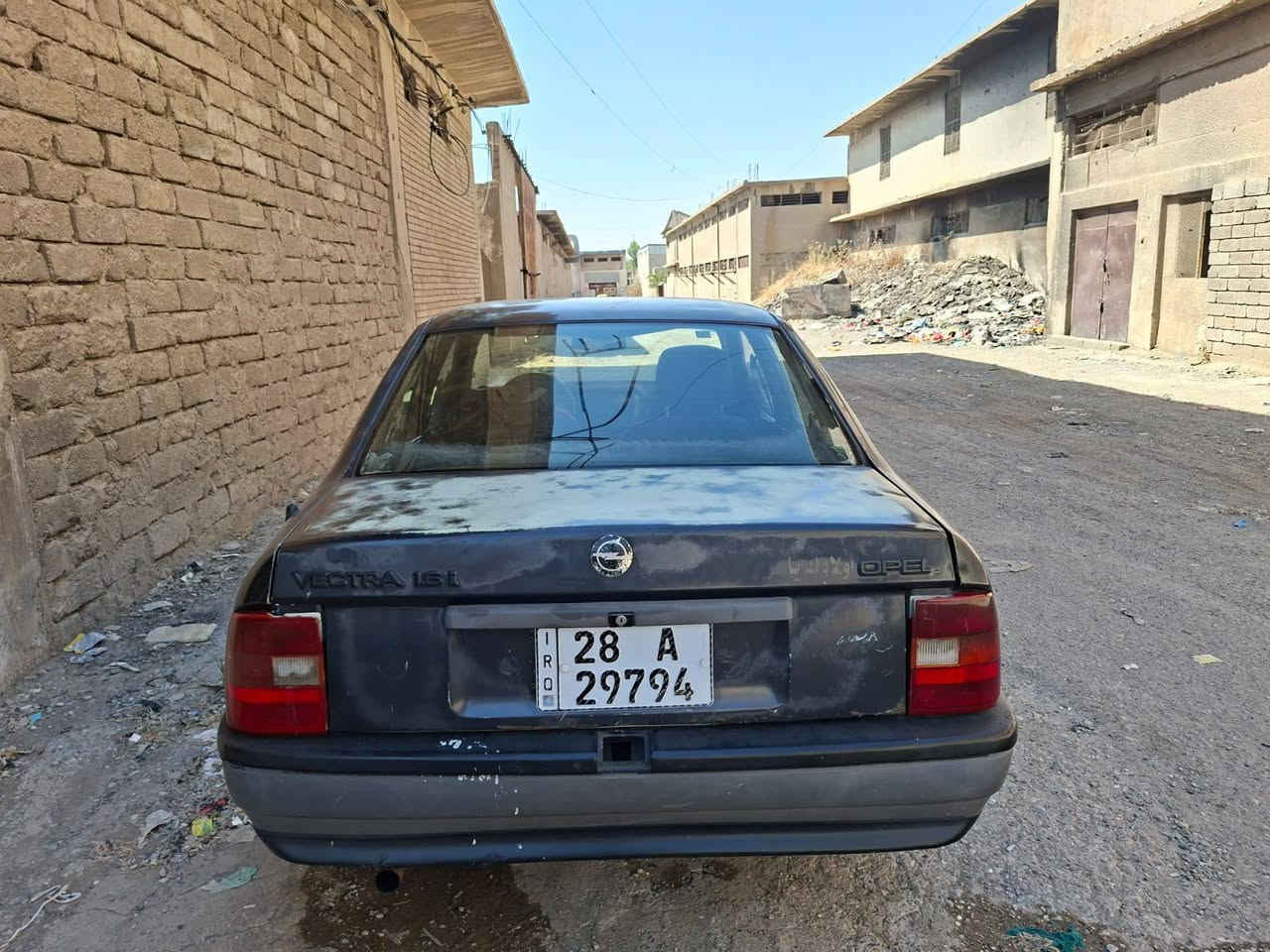 سلام عليكم فكتره للبيع موديل 1992
رقم نجف تحويل بل موصل كير ومحرك شرط طخم امامي خلفي جديد كهربائية كلها شغاله سستم سماعات ستاركس 
كاربون بانزين كتروني سياره مامصبوغه 4تايرات جدد طخم ويل كب  معدل  180 شرط تريك وين مايعجبك 

‏‪***********‬‏ كورك 

***********

السعر 27 وبيها مجال
