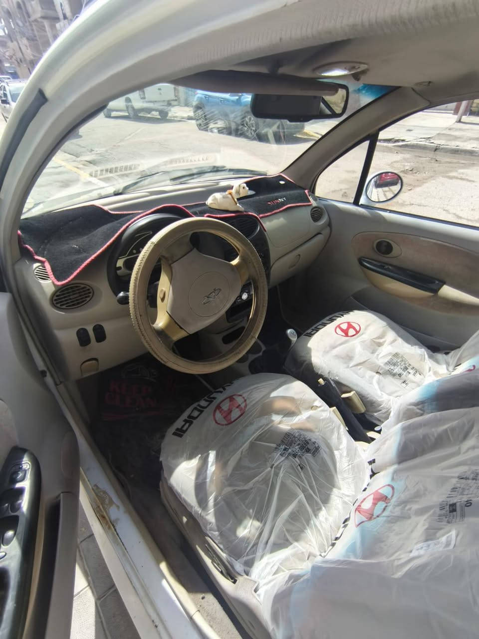 السلام عليكم
QQ  موديل2013
رقم انكليزي باسمي 
رقم مثنى
سنويه لل٣١

السياره جاهزه ما عده المكينه  ادخن
كير مكفول
صدر جديد
مشط ستيرن جديد
باتري جديد
كهربائيات كله شغاله

سعرهه 20 ورقه
مكاني بغداد الشعب حي اور
للتواصل ***********
واتس اب موجود
غير متوفر عالفيس
