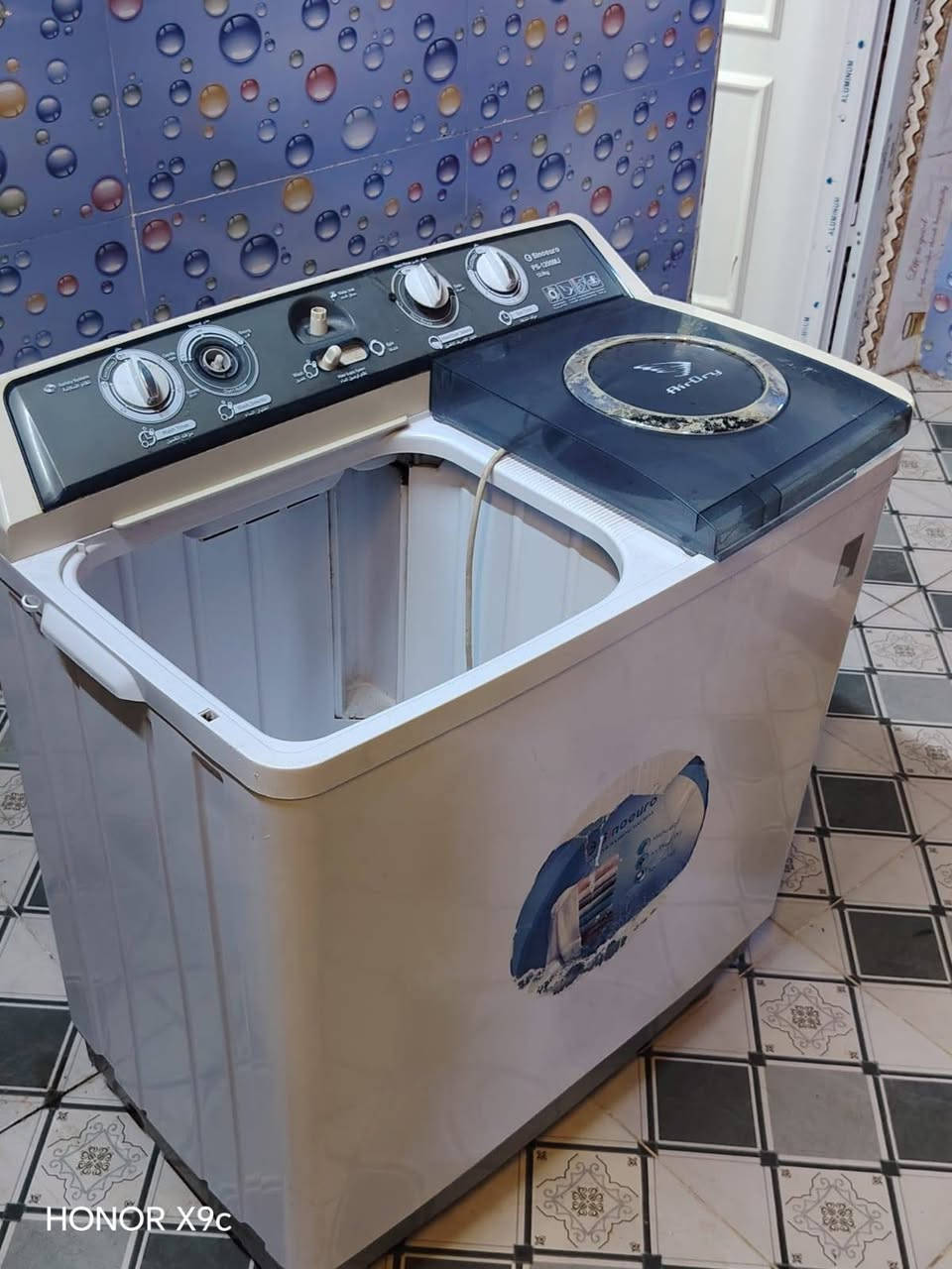 غساله للبيع 12كيلو السعر $100
للإستفسار اتصال ***********
