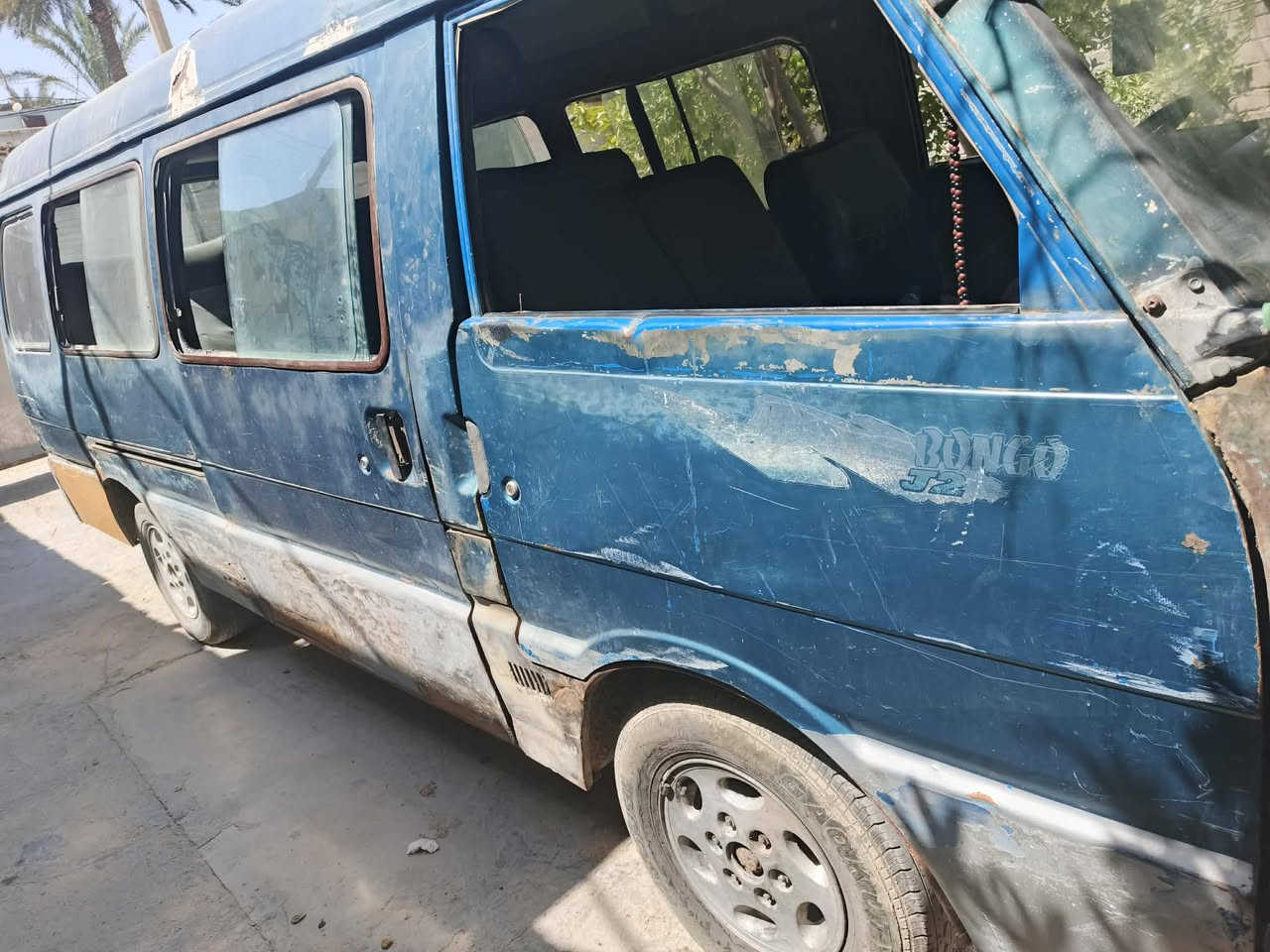 للبيع سيارة اسيا كير محرك مكفول سنويه ساقطه رقم بغداد غرفة السيارة جديده سمكره جديده عايزه بس صبغ كهربائيات كامله سعره ٤٠وبيه مجال وكاله عامه بسمي مكان بابل رقم الهاتف***********
