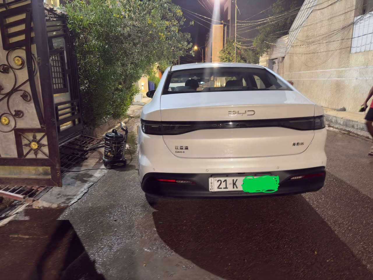 BYD seal 5 موديل 2025
سياره رقم سليمانيه باسمي من الزيرو على ايدي ماشيه 14000 بدون صبغ بيها صخة بالباب البارحه صارت موضحه بالصوره وبي دي ار اصبعين بالجنطه للتواصل ***********
