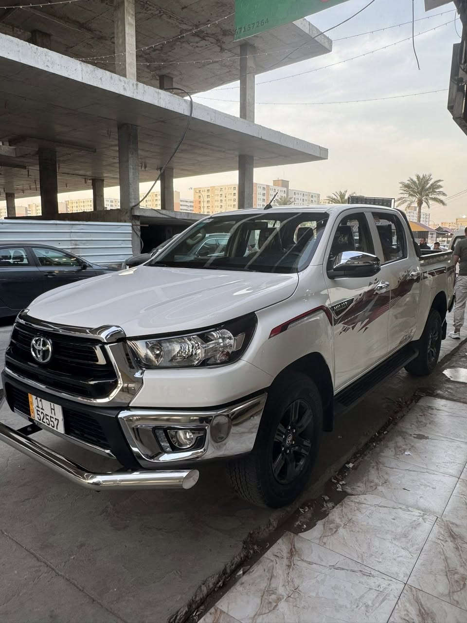 بك اب هايلوكس2022 اتواماتيك
❗️ #تويوتا_هايلوكس_2022__عداد_35 الف _كفاله_الشركة SaS

❗️المواصفات:

✅كاميرا خلفية
✅حساسات خلفية
✅مكيف الهواء 
✅كراسي قماش 3وسائد هوائية للسائق والراكب األمامي ولركبة السائق
✅عمود عجلة القيادة قابل للميالن نظام مانع للسرقه
✅نظام توازن السيارة
✅التحكم بالنظام السمعي و الهاتف من عجلة القيادة
✅زجاج كهربائي
✅قفل مركزي كهربائي

✅كراسي أمامية مفصولة
✅حساس اطارات
✅اطارات المنيوم 17 آنش

✅كشافات أمامية للضباب LED
✅ناقل الحركة : 6 سرعات أوتوماتيك مصدات للطين أمامية وخلفية
✅ايدي االبواب الخارجية كروم
✅تحكم كهربائي بالمرايا جانبية )
✅كروم

✅والعديد من الاضافات الاخرى
  للاستفسار 
***********
