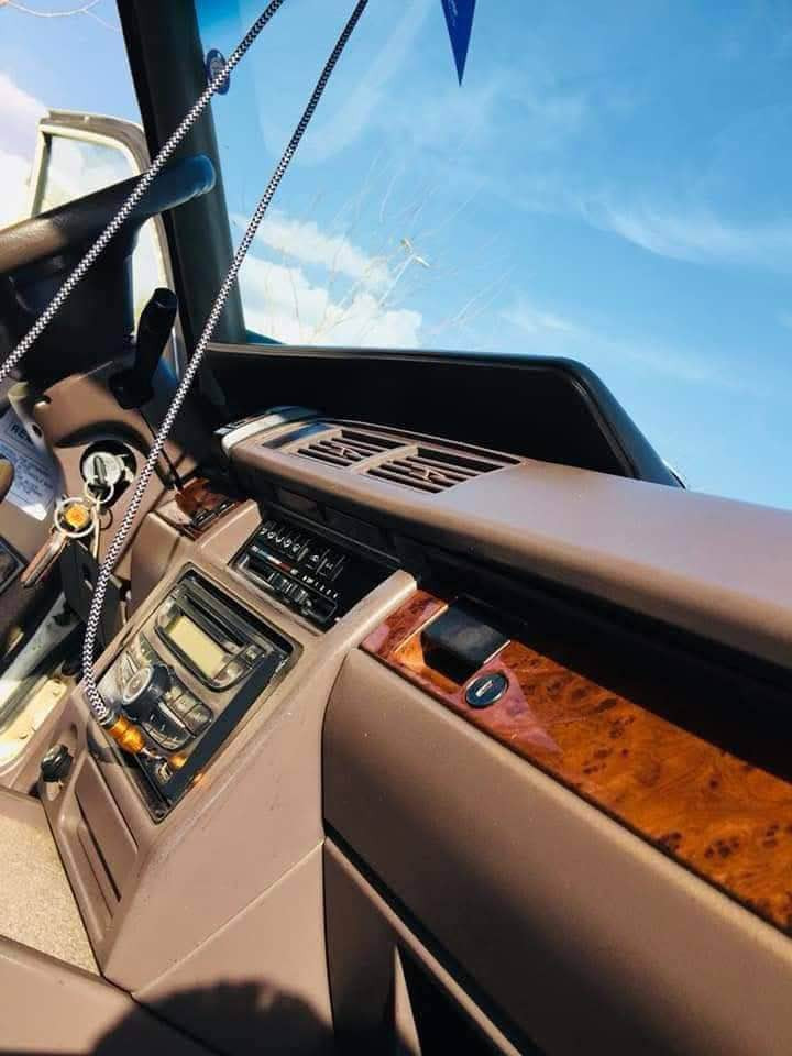 نيسان سدريك، 2001 
تەبرید لەسەر سویج /بەشەرت 
رەقەم هەولێر 
گیروومەکینە و ئەکسل لۆك  
قفل مەرکەزی
چوار جام کارەبای
ناو فۆرمیکا
لایت کامل زینۆن
سیدی ئۆکس بلووتوز
ناو بۆر
هەیکەلی جوان ￼
سەیارەكە غاز و بەنزینە
ناوی لەسەر دەقی شەریکە ماوە
پێشودوای تازە داگیراوە کامل بەشەرت
سەیارەکە زۆر جوان ماوەتەوە
کارەبای کامل مەزبوت
تەحویل/غەرامە/براوە/بەشەرت
غەرامە 6$ وەرەقەی لەسەرە دەیگەرێنمەوە
سعر 45 وەرەقە و کەمێك مەجال
شوێن / هەولێر
بۆزانیای زیاتر نامە بنێرن لەخزمەت دام. أربيل, العراق


**إذا كنت صاحب هذا الإعلان وتريد حذفه لأي سبب، رجاءا أرسل رسالة إلى الدعم الفني**