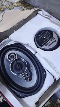 سماعات دمام أمزون (تكتك.سياره) يشتغلن على كل صوت 🔊 دمار سعرهن 50  واتس...