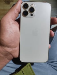 آيفون ١٢ برو ماكس • ١٢٨ • شاشه وبطاريه اصليه